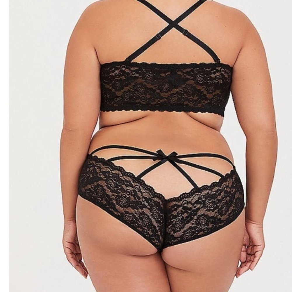 Torrid  Set - Bandeau Bra & Cage-Back Hipsters